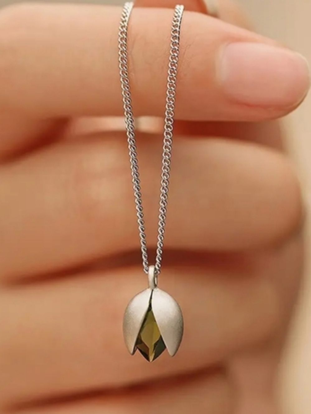 925 Sterling Silver Tulip Necklace with Olive Peridot Gemstone